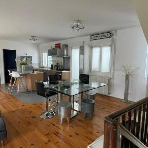 Large duplex with terrace