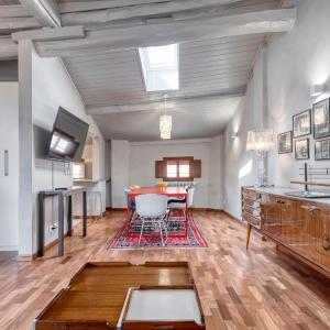 Santo Stefano Loft con Terrazzo