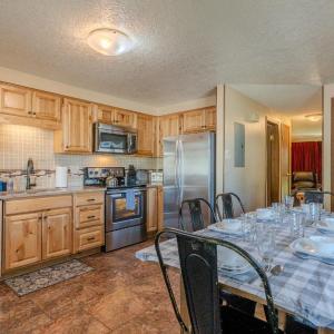 The Trailhead Townhouse