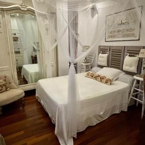 Cocon cosy chambre romantique labellisée Nice mer à 5 minutes à pied