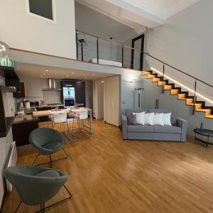 Loft con terrazzo nei vicoli