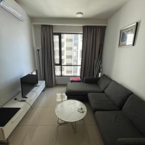 Charming 2 Bedrooms in Cyberjaya by SM Retreats