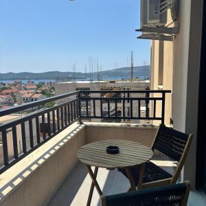 Lexora Apartment