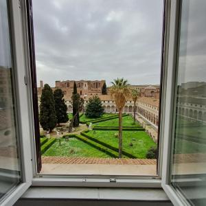 Camera x2 con magnifica vista sul Chiostro di Michelangelo e le Terme di Diocleziano
