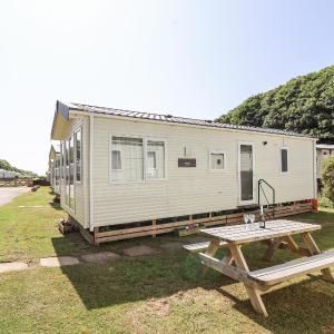 Caravan 7