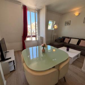 Appartement Colisée Champs Elysées