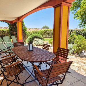 KON01 Poolside Access Ground Floor 3 bedrooms