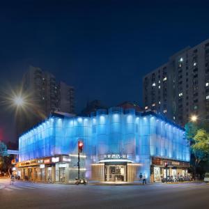 Jinglai Hotel Light Luxury - Daning International Shanghai Business School Branch