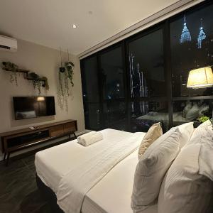 SKYLINE HOME BY SCARLETZ SUITEs KLCC