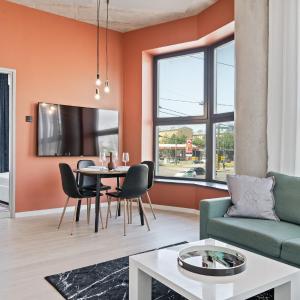 Family 2-Bedroom Apartment with Parking in the Heart of Kristiine