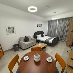 Pantheon Elysee 1 - JVC by Golden Casa