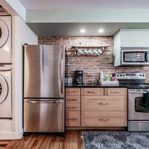 State of Charm - Historic West End Haven