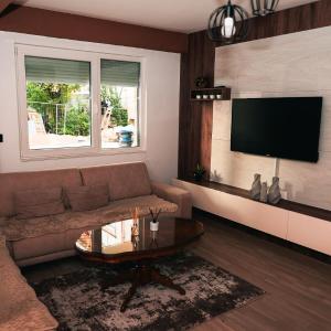 Pece Apartments