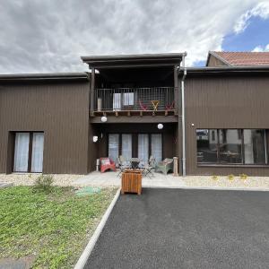 La Cour de Mamama Appartement 7 Climatisé