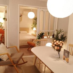 Ewha Univ, Ahyeon 3Rooms Stay