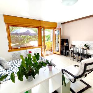 Free parking, Balcony, near to city park