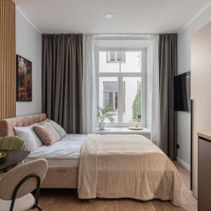 Neat and Simple Old Town Studio