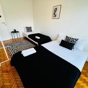 The Crespo House - NO 5F - Central Two-Bedroom Apartment