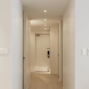 Full option for 4rooms in a luxurious apartment in Gangnam