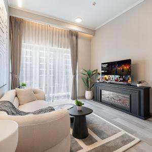 Luxury 1 BHK in Jumeirah Village Circle BydPie Concept 302