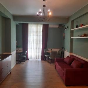 Lovely apartment with Sophie in Tbilisi