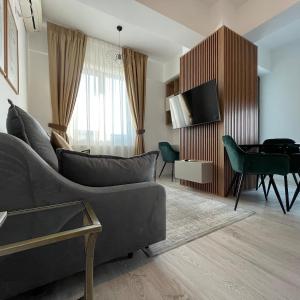 Exclusivist Palas Apartment