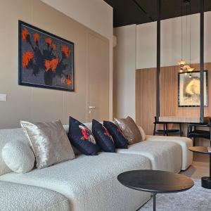 21st Floor, Sea view, Catamaran I
