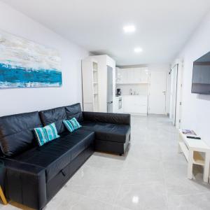 Beachfront Apartment in Mogán with Ocean Views