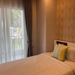Modern 2BR Apartment Just Steps from Nimman #A201