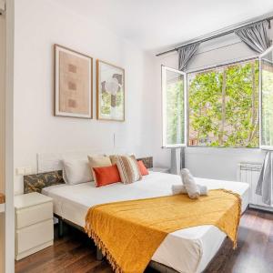 The Collection Barcelona - 4- Bedroom Apartment in Gracia Village