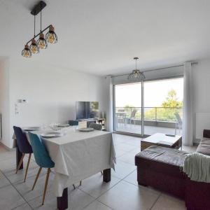 Appartement neuf moderne avec balcon et garage à Évian - FR-1-498-103