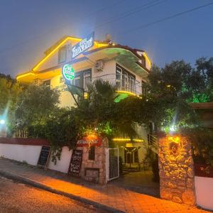 Gold Monami Otel