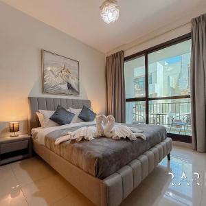 Rare Holiday Homes - Jumeirah Village Circle - La Riviera Estates B - R106