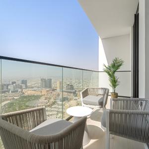 VayK - Cozy Stylish 1BR in JVC