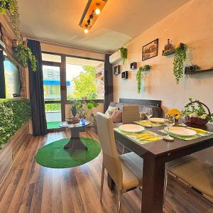 Urban Botanical 2BR