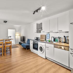 Grosses City Apartment mit Terasse