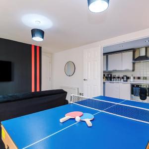 Comfy 2 Bedroom Apartment in Central Manchester, Pool Table and PS4