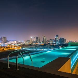 Elite Bur Dubai 2BR Near Downtown, Metro & Mall