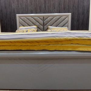 Tranquil 2BR Portion Gulistan e Joher BLK 14