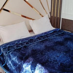 Holiday Suite