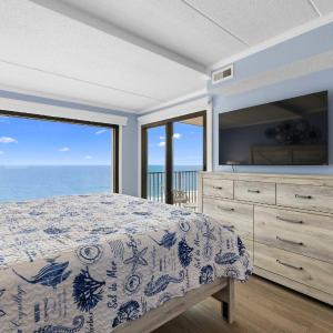 Extraordinary Oceanfront Escape - Unit 709