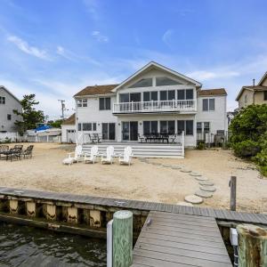 Waterfront Retreat with Dock and Bay Views