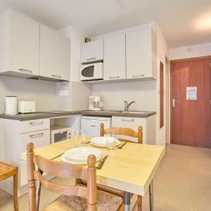 Studio lumineux et calme avec Wifi, animaux acceptés - FR-1-841-37