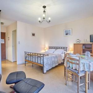Appartement T1 bis cosy avec balcon et parking, idéal pour 2 personnes - FR-1-841-40
