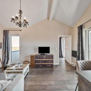 Lofthouse Penthouse Riviera No 2