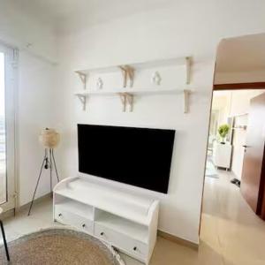 Luxury 1 BHK in Dubai Marina By dPie Man 1011