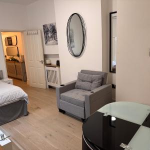 Modern spacious studio with a courtyard located in central London