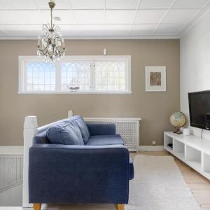 Harmonious family-friendly villa