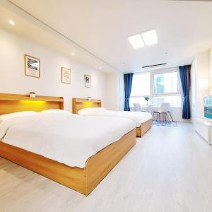 Cozy & spacious loft in Seoul near Myeongdong