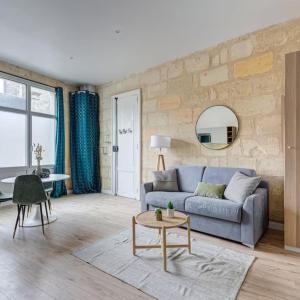 Beautiful apartment Bordeaux Tram D Croix de Seguey